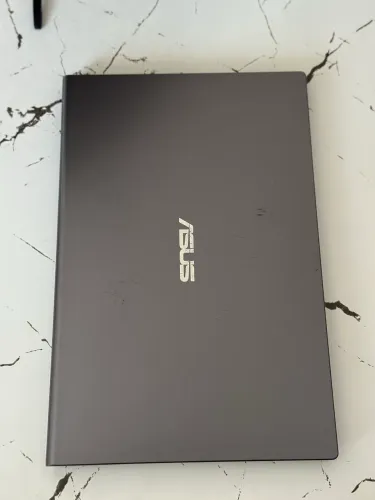 Noteebook Asus