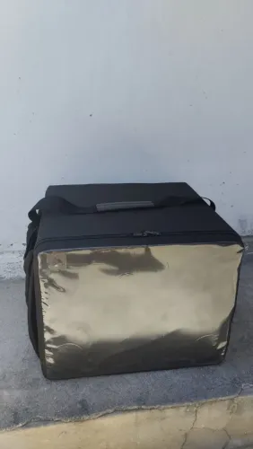 Bag de entrega, tamanho M em excelente estado