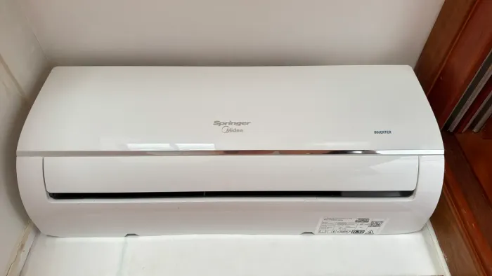 Ar-Condicionado Springer Midea Inverter 9.000 BTUs