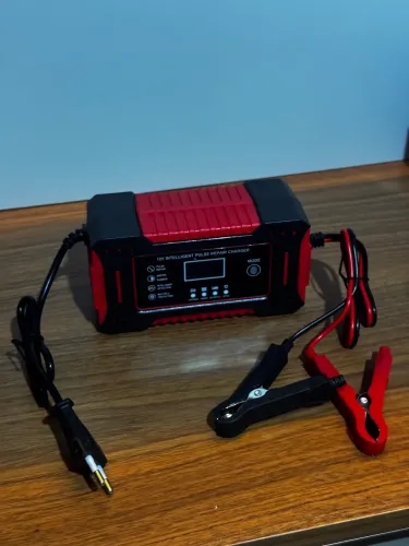 Carregador de bateria automotiva Inteligente para