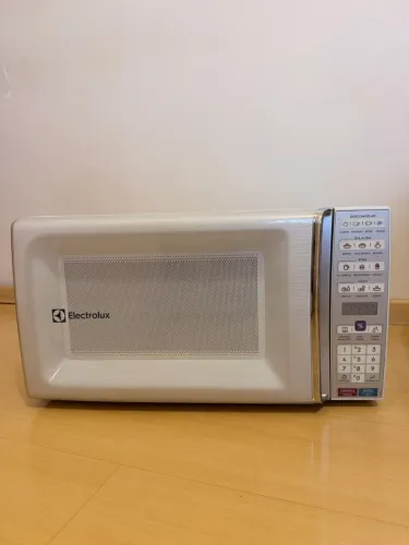 Micro-ondas Electrolux 34L MEO44 - Funcionando perfeitamente