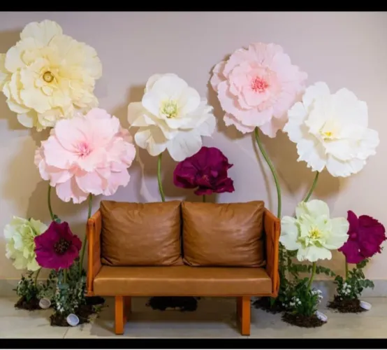 Flores Gigantes em Crepom Italiano - Tendência na decoração!
