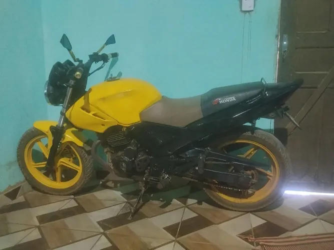 VENDO CBX 250 TWISTER HONDA