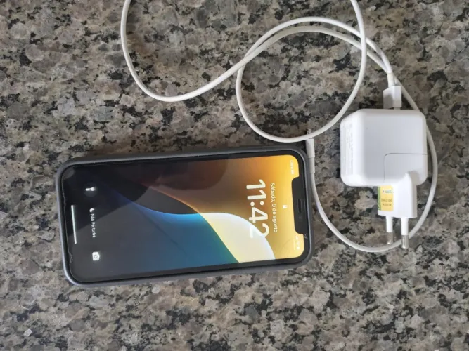 iPhone XR