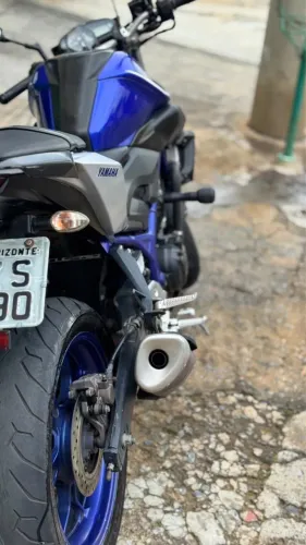 Moto mt-03 
