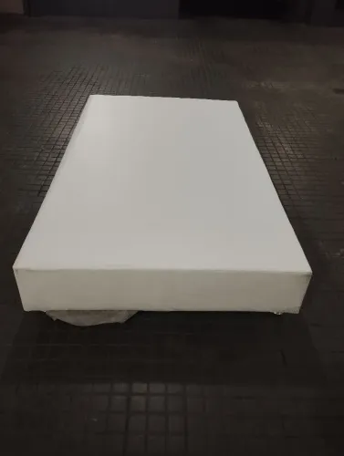 Vendo cama de viúvo nova maior que a de solteiro 