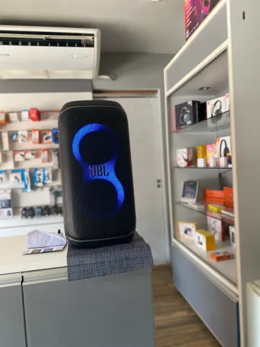 Caixa de som jbl partybox club 120