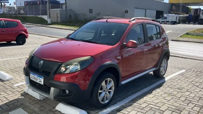 Renault Sandero Stepway Hi-flex 1.6 16V 5P Aut. 2014