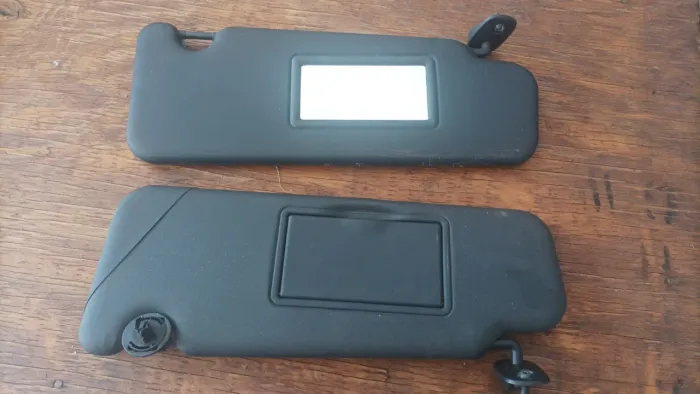 Par retrovisor pretos Duster