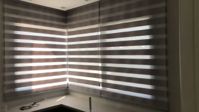 Instalação cortinas e persianas