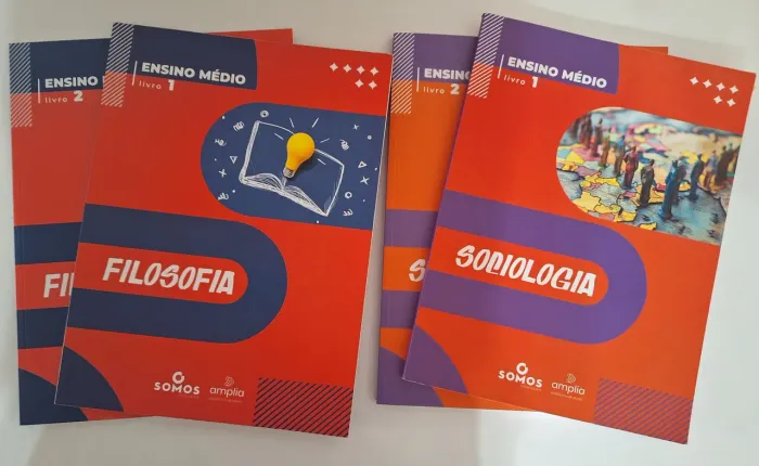 Livros SOMOS/AMPLIA - 2° EM