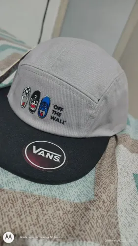 boné five panel Vans novo