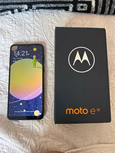 Moto E13 - Ótimo Estado
