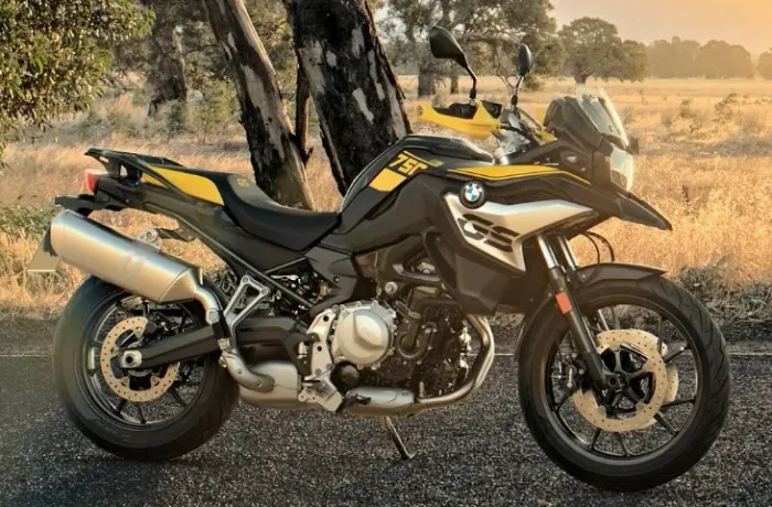 Moto BMW f750 gs 2021 edição especial de 40 anos.