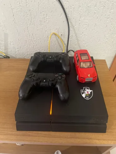 PS4