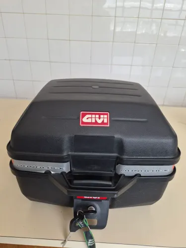 Vendo Bauleto Givi E-27