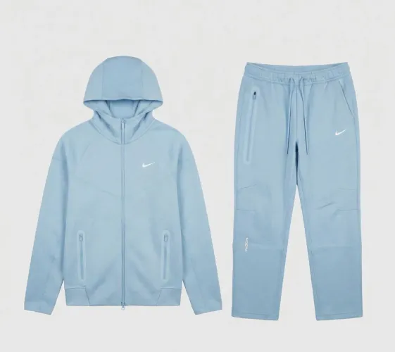 Conjunto Nike tech fleece nocta 