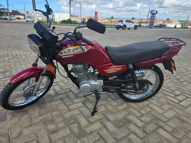 Titan 125 ano 99 2000