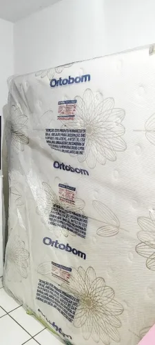 Colchão Queen Sealy Doux Comfort (1,58m x 1,98m x 0,36m) - Totalmente Novo / Na Embalagem
