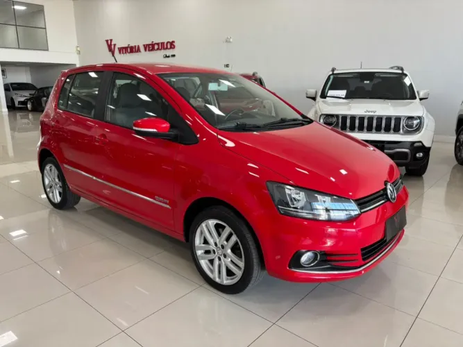 Volkswagen Fox Highline 1.6 Flex 16V 5P 2015