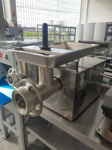 Moedor de carnes Boca 22 industrial inox