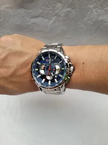 Relógio de luxo prova dágua parcelamos no  cartão em 12 x produto  com garantia 