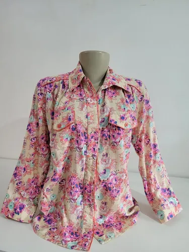 Camisa feminina marca Squalle