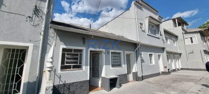Condomínio Cambuci - 5 casas - Venda