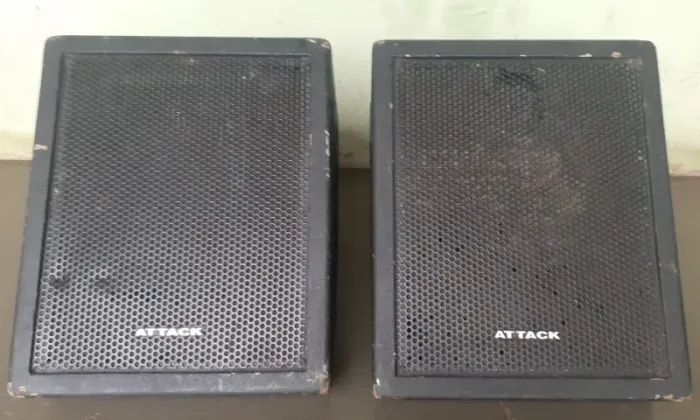 Caixas de som Attack Passiva Retorno