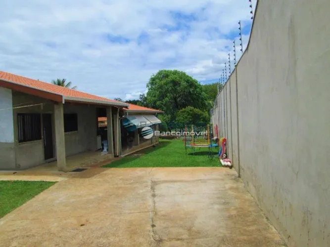 Chácara com 4 dormitórios à venda, 1746 m² por R$ 2.500.000,00 - Santa Terezinha - Paulíni