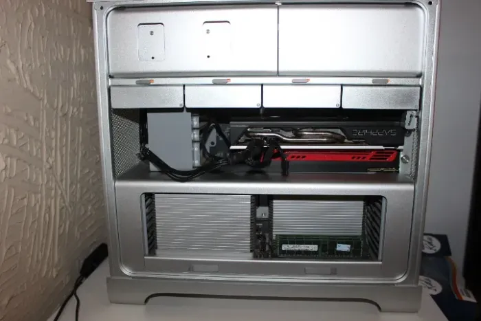 Mac Pro 96GB RAM Placa de Vídeo de 8GB