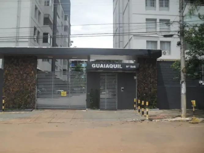 Alugo apto com 2 quartos 300 mts do Shopping Flamboyant