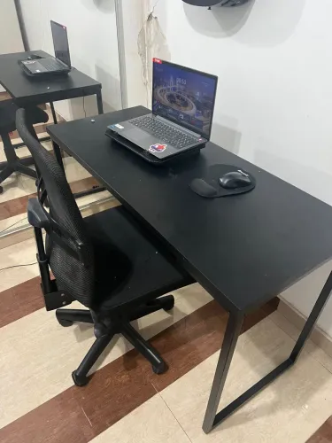 Vendo Mesa e cadeira para escritório 
