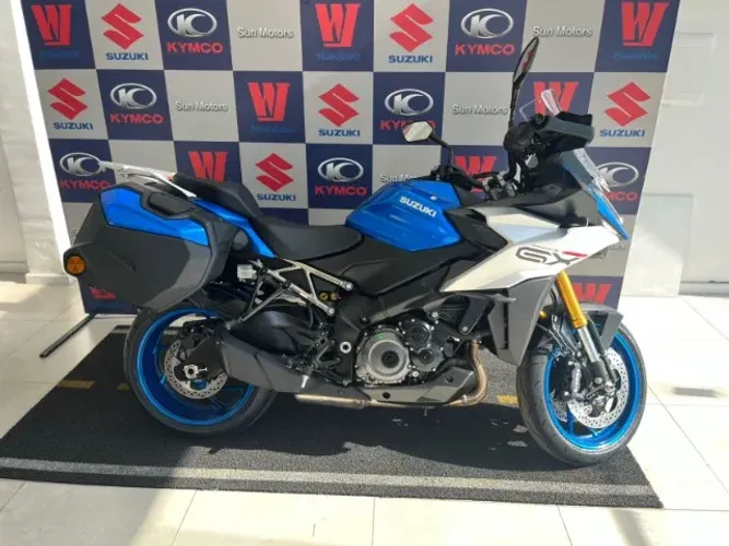 GSX-S1000GX 2025/2026