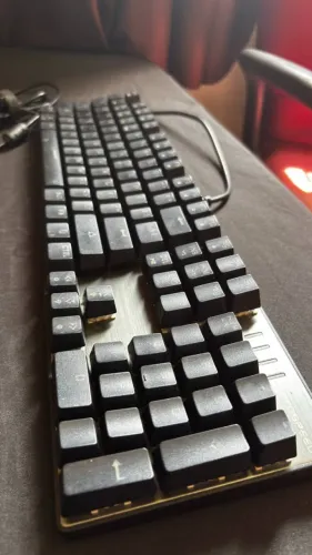TECLADO MECÂNICO GAMER CK104 MOTOSPEED