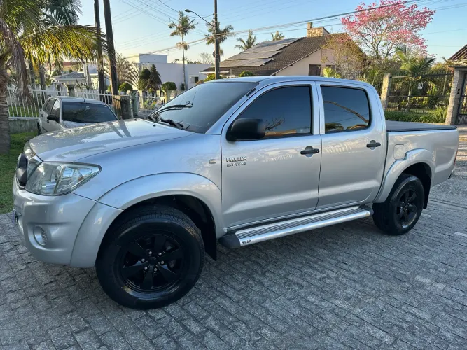 Toyota Hilux CD SR 4X2 2.7 16v/2.7 Flex Mec. 2009