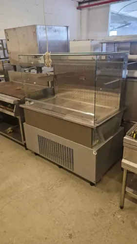 Vitrine Auto Servico Ingecold (Aceito Cartao)