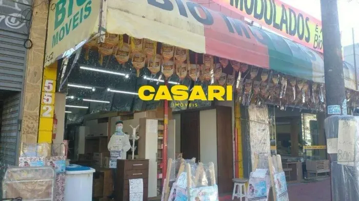 Salão Comercial à Venda na Vila Luzita, Santo André 150 m², Ótima Localização