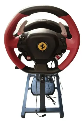 Volante Thrustmaster Ferrari 458 Spider + Suporte - Semi Novo na Caixa! Para Xbox e PC