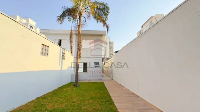 Casa ,sobrado à Venda na Mooca 227 m² | 3 Suítes | Quintal Amplo | 4 Vagas