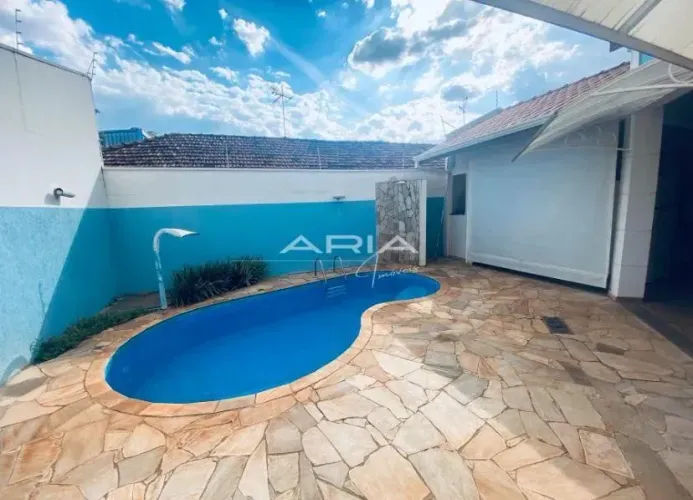 Sobrado para VENDA próximo a Fonte luminosa Araraquara SP
