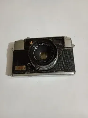 Máquina fotográfica Yashica J