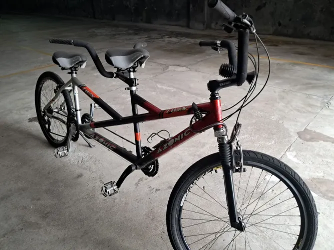 Vendo bicicleta Tandem (dupla)