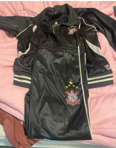 Conjunto agasalho do Corinthians 