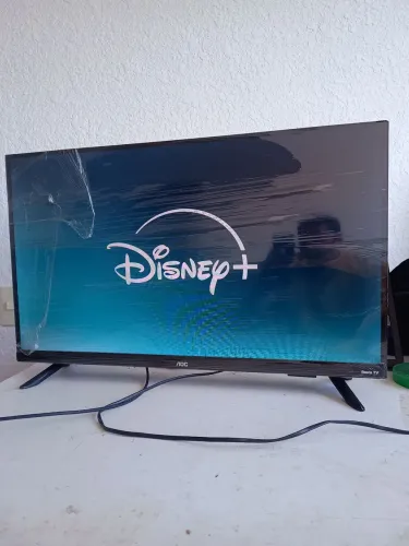 Tv Smart 43 sem borda