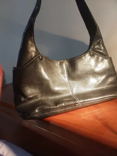 Bolsa de Ombro Elegante em Couro Sintético