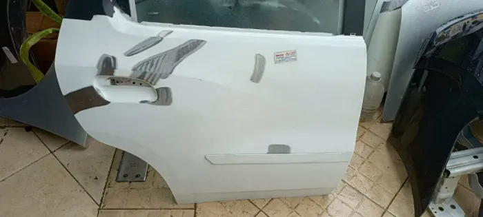 Porta Traseira Direita SPIN 2012 a 2021