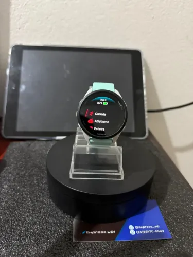 Garmin Forerunner 165 basic - White - semi novo 42 mm 