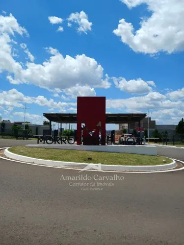 Ótimo terreno no condomínio Morro Vermelho II.