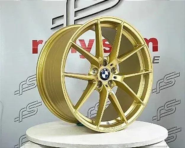 Jogo de Roda Bmw M4 Cs Dourada 5x120 - 19x8,5 e 19,95 Offset 35 e 45